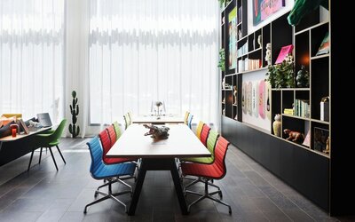 citizenM Los Angeles Downtown