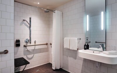 citizenM Los Angeles Downtown