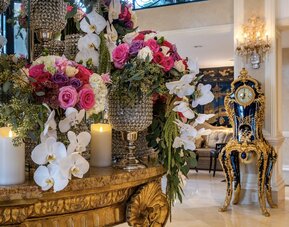 Beverly Hills Plaza Hotel & Spa