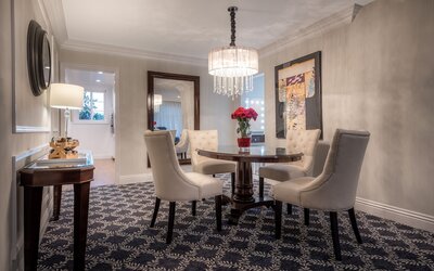 Beverly Hills Plaza Hotel & Spa