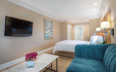 Beverly Hills Plaza Hotel & Spa