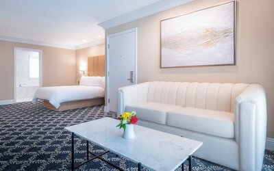 Beverly Hills Plaza Hotel & Spa