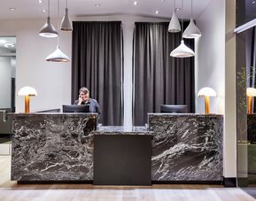 Elan Hotel