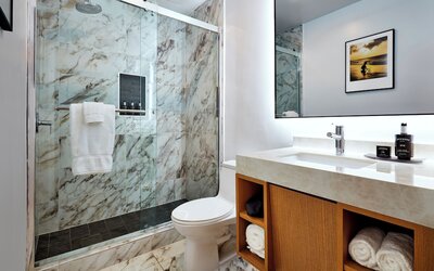 Elan Hotel