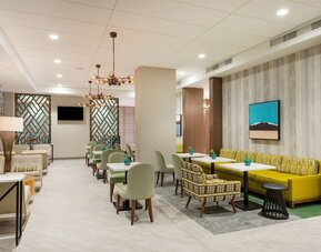 Hampton Inn & Suites Miami Wynwood Design District