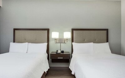 Hampton Inn & Suites Miami Wynwood Design District