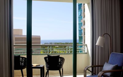 The Ritz-Carlton Coconut Grove, Miami
