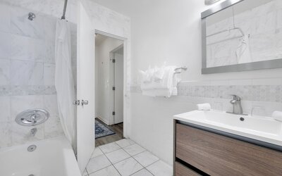 Magic Castle Hotel