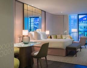SLS LUX Brickell