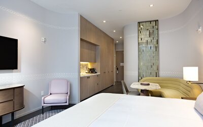 SLS LUX Brickell