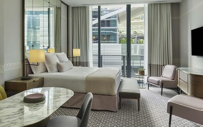 SLS LUX Brickell