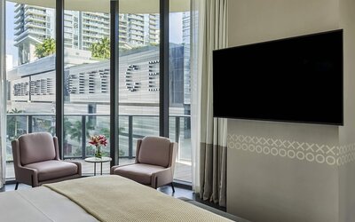 SLS LUX Brickell