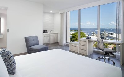 Courtyard by Marriott Miami Coconut Grove