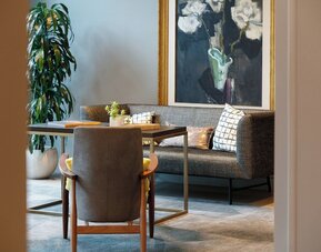 Renaissance Los Angeles Airport Hotel