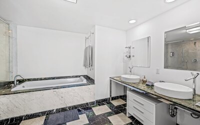 Icon Brickell