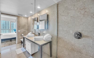 Icon Brickell
