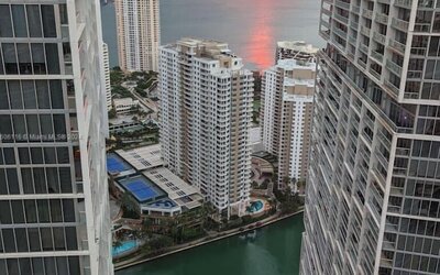 Icon Brickell