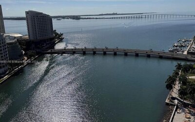 Icon Brickell