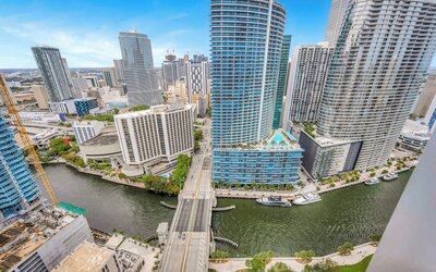 Icon Brickell