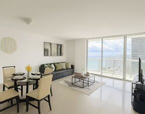 The Stayora Luxury Suites - W Miami