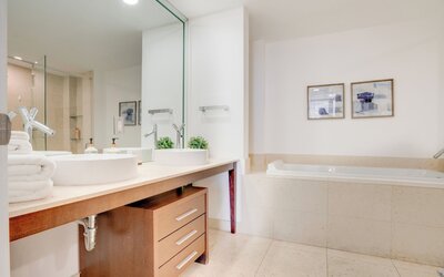 The Stayora Luxury Suites - W Miami