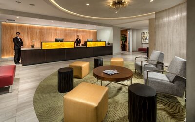 Aventura Hotel