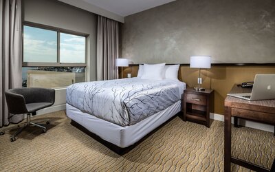 Aventura Hotel