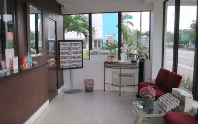 Shalimar Motel