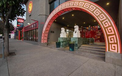 Aiden Los Angeles Downtown Dragon Gate Inn
