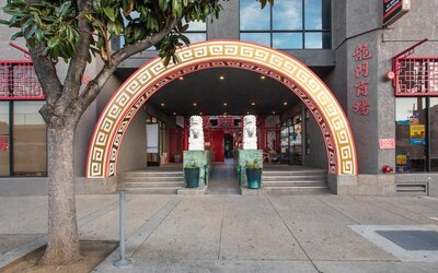 Aiden Los Angeles Downtown Dragon Gate Inn