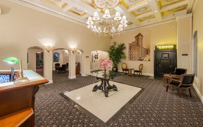 Hollywood Historic Hotel