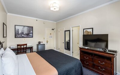 Hollywood Historic Hotel