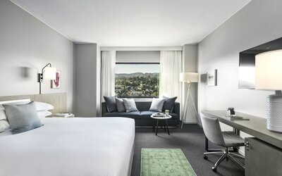 Kimpton Everly Hotel Hollywood by IHG