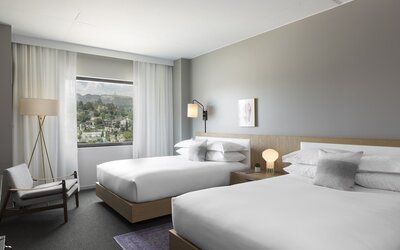 Kimpton Everly Hotel Hollywood by IHG