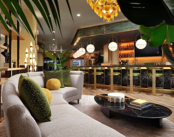 Burton House, Beverly Hills, A Tribute Portfolio Hotel