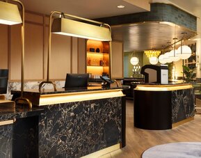 Burton House, Beverly Hills, A Tribute Portfolio Hotel