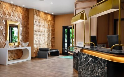 Burton House, Beverly Hills, A Tribute Portfolio Hotel