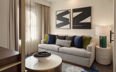 Burton House, Beverly Hills, A Tribute Portfolio Hotel