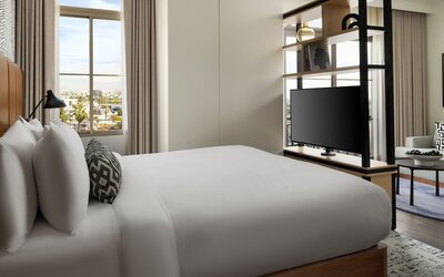 Burton House, Beverly Hills, A Tribute Portfolio Hotel