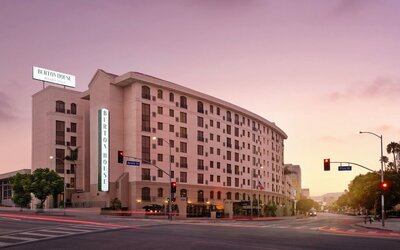 Burton House, Beverly Hills, A Tribute Portfolio Hotel