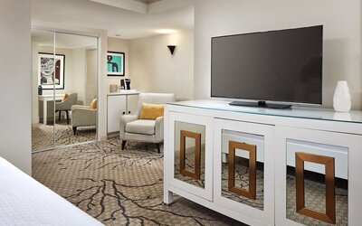 Carlyle Inn