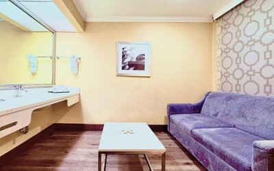 Best Western Hollywood Plaza Hotel - Walk of Fame Film City LA