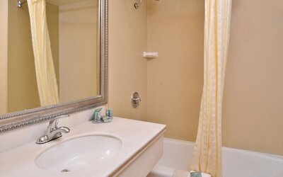 Best Western Hollywood Plaza Hotel - Walk of Fame Film City LA