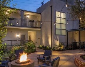 Olivia Hotel
