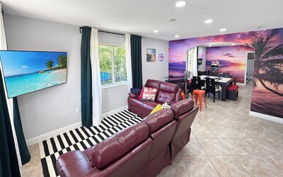 4 to 23 Guests GameRoom 2 Kitchens BAR BBQ