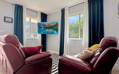 4 to 23 Guests GameRoom 2 Kitchens BAR BBQ