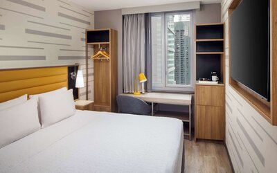 Home2 Suites By Hilton New York Times Square