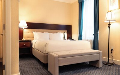 Hotel Stanford
