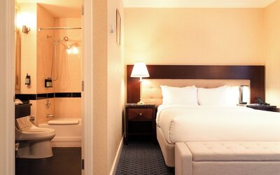 Hotel Stanford