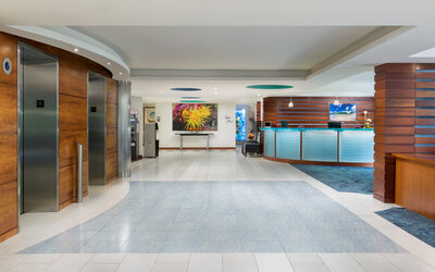 Courtyard Waikiki Beach